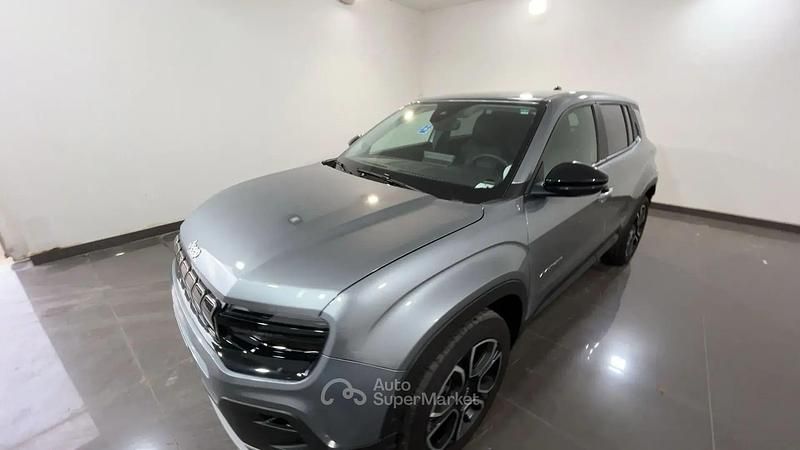 Usata Jeep Avenger Summit 101 CV (74 kW) 2025 Gray SUV