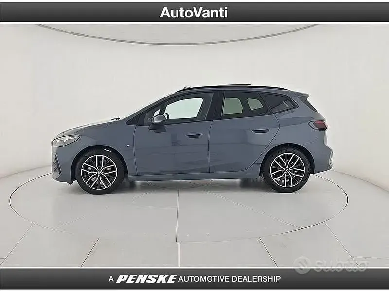 Neu BMW 218 Active Tourer Comfort Edition 150 PS (110 kW) 2025 Grau Van / Kleinbus