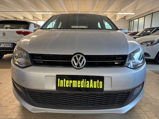 Usata VW Polo Comfortline 75 CV (55 kW) 2014 Argento Berlina