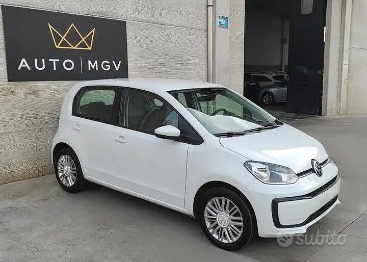 Usado VW up! Move 65 CV (47 kW) 2022 Blanco Utilitario