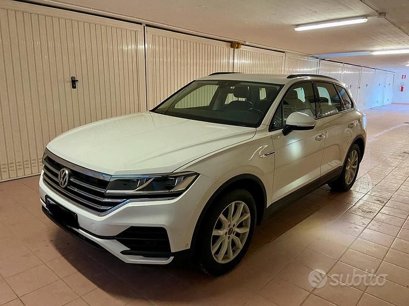 Bianco Usata 2019 VW Touareg Style SUV | 34.000 € (Super prezzo) - Immagine 1/4