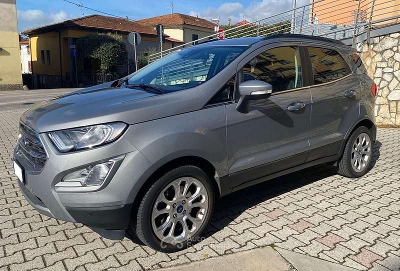Usata Ford Ecosport Titanium 125 CV (91 kW) 2022 Solar silver SUV