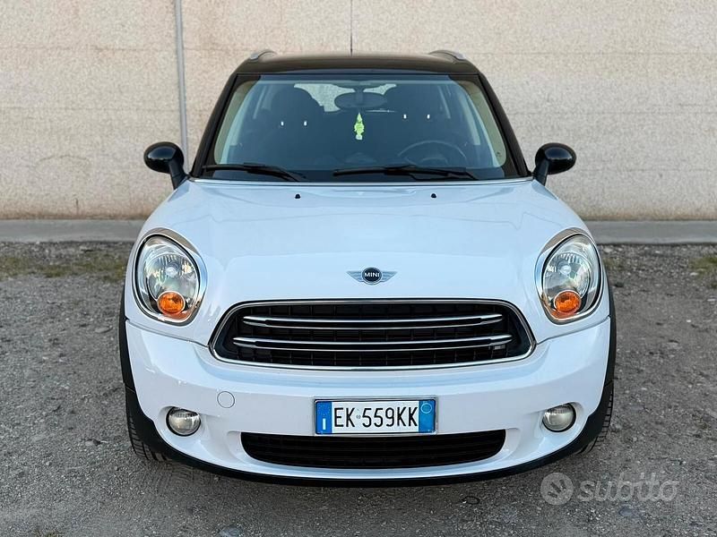 Usata Mini Cooper D Countryman 112 CV (82 kW) 2011 Bianco SUV