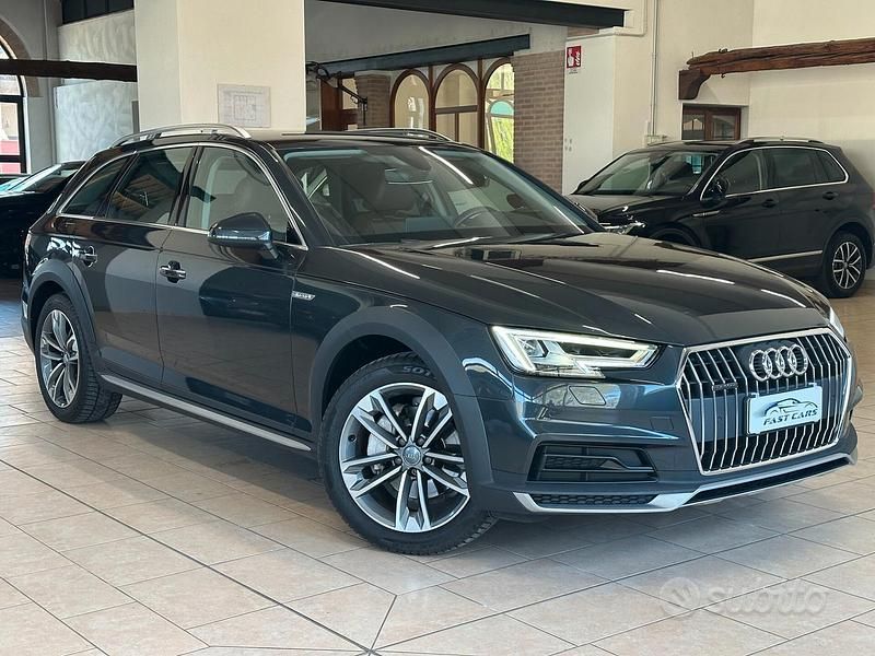 Usata Audi A4 Allroad Business 190 CV (139 kW) 2018 Verde Station wagon
