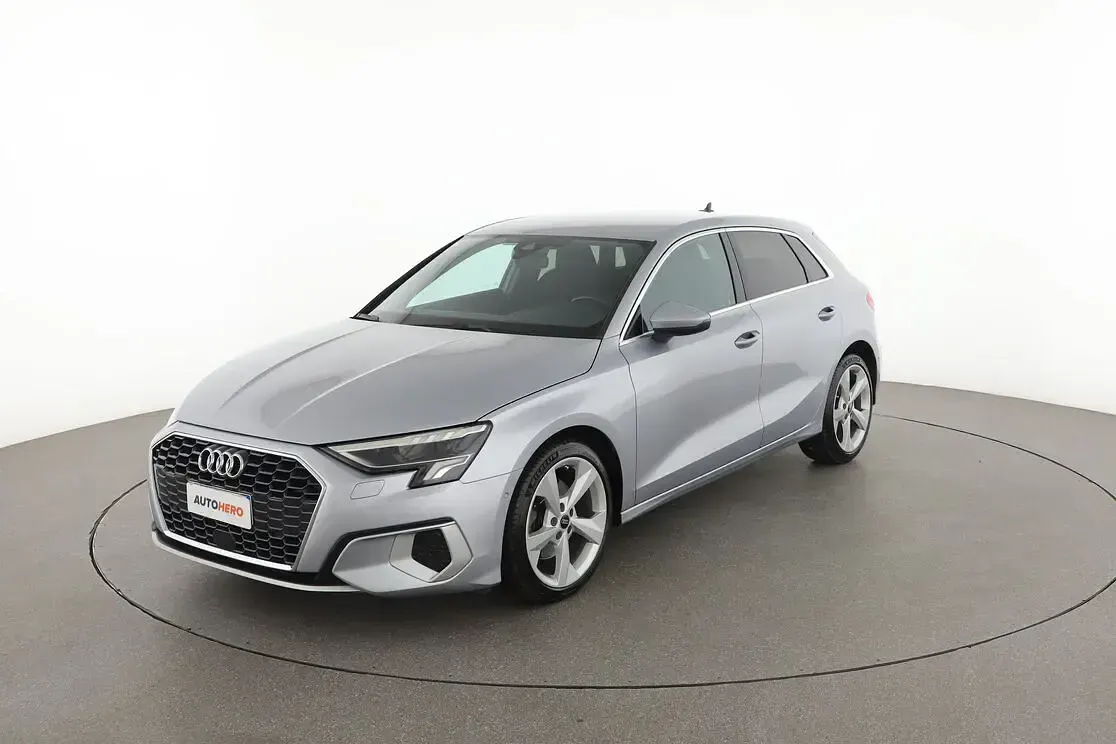 Usata Audi A3 Sportback Advanced 150 CV (110 kW) 2021 Argento Utilitaria