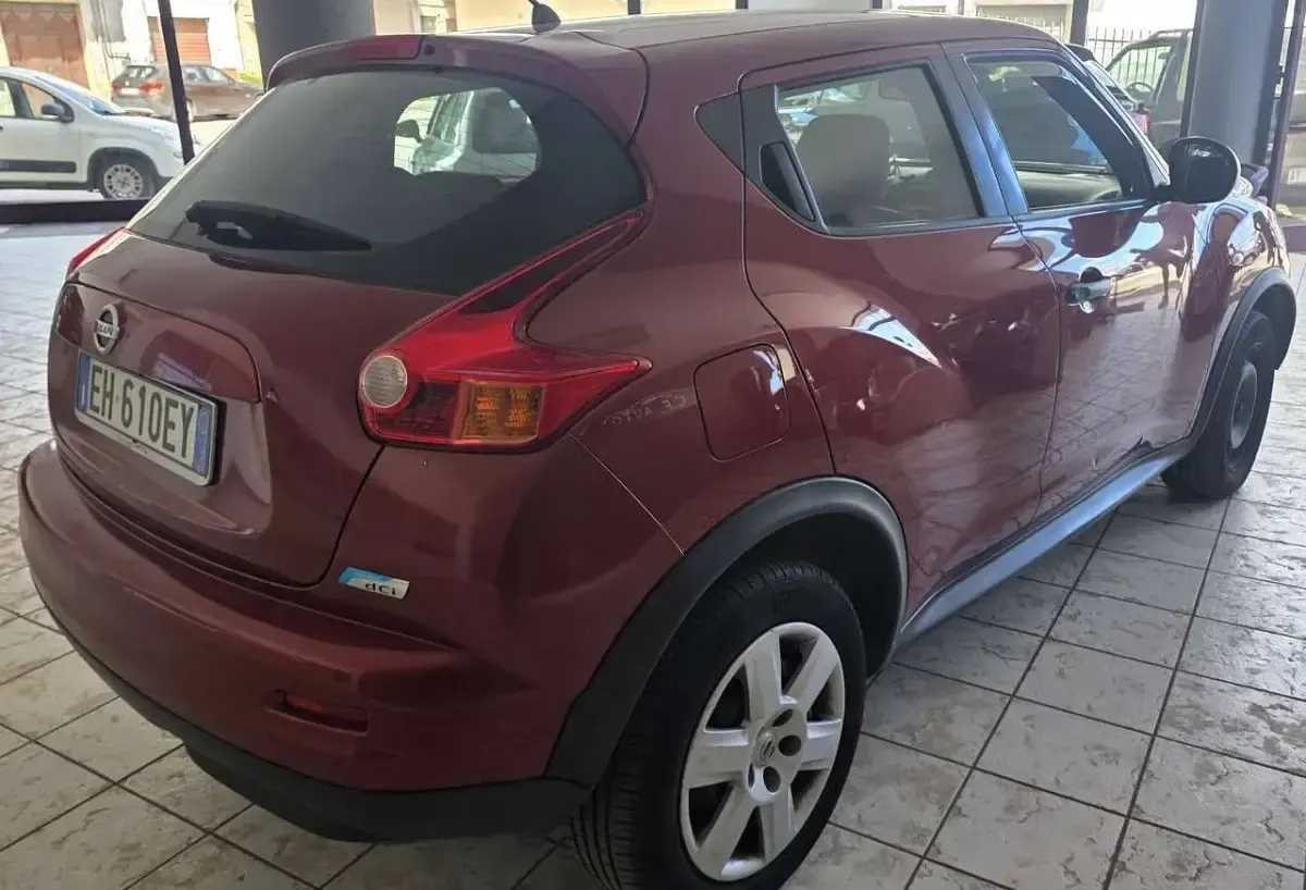 Usata Nissan Juke Acenta 110 CV (80 kW) 2012 Rosso SUV