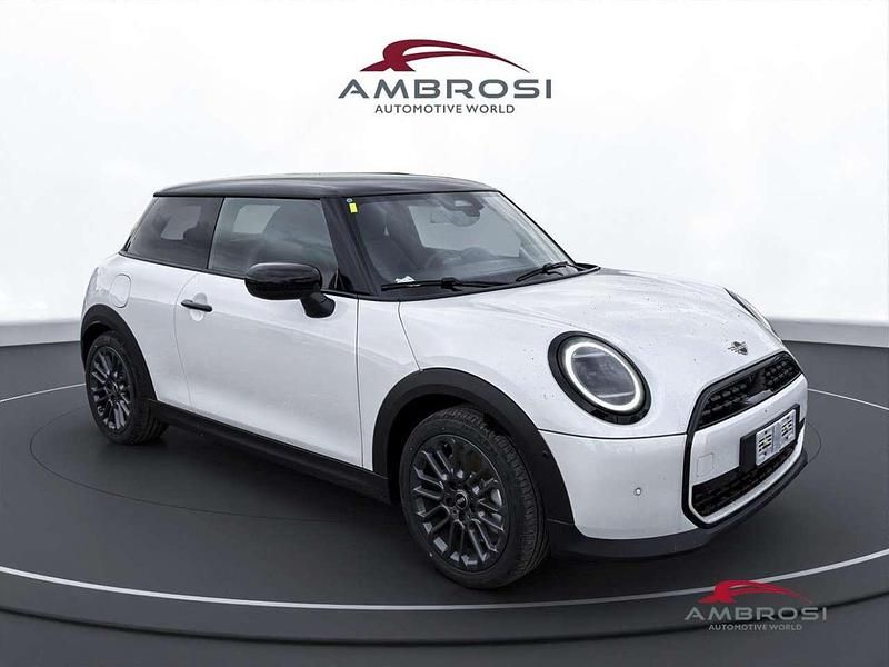 Nuova Mini Cooper Classic 114 kW (156 CV) 2025 Bianco Utilitaria