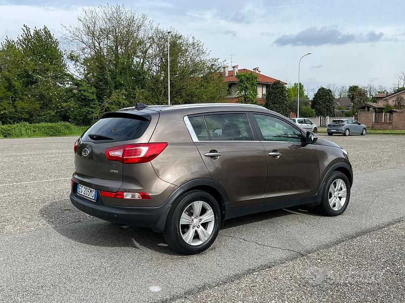 Begagnad Kia Sportage 116 HK (85 kW) 2011 Brun SUV
