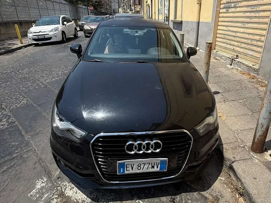 Usata Audi A1 Sportback S-Line 86 CV (63 kW) 2014 Nero Utilitaria