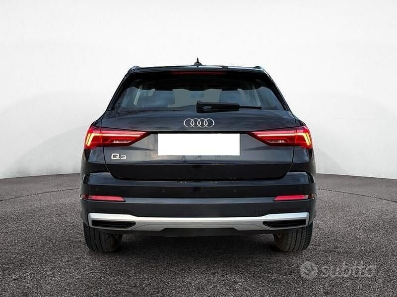 Usata Audi Q3 Advanced 150 CV (110 kW) 2022 Nero SUV