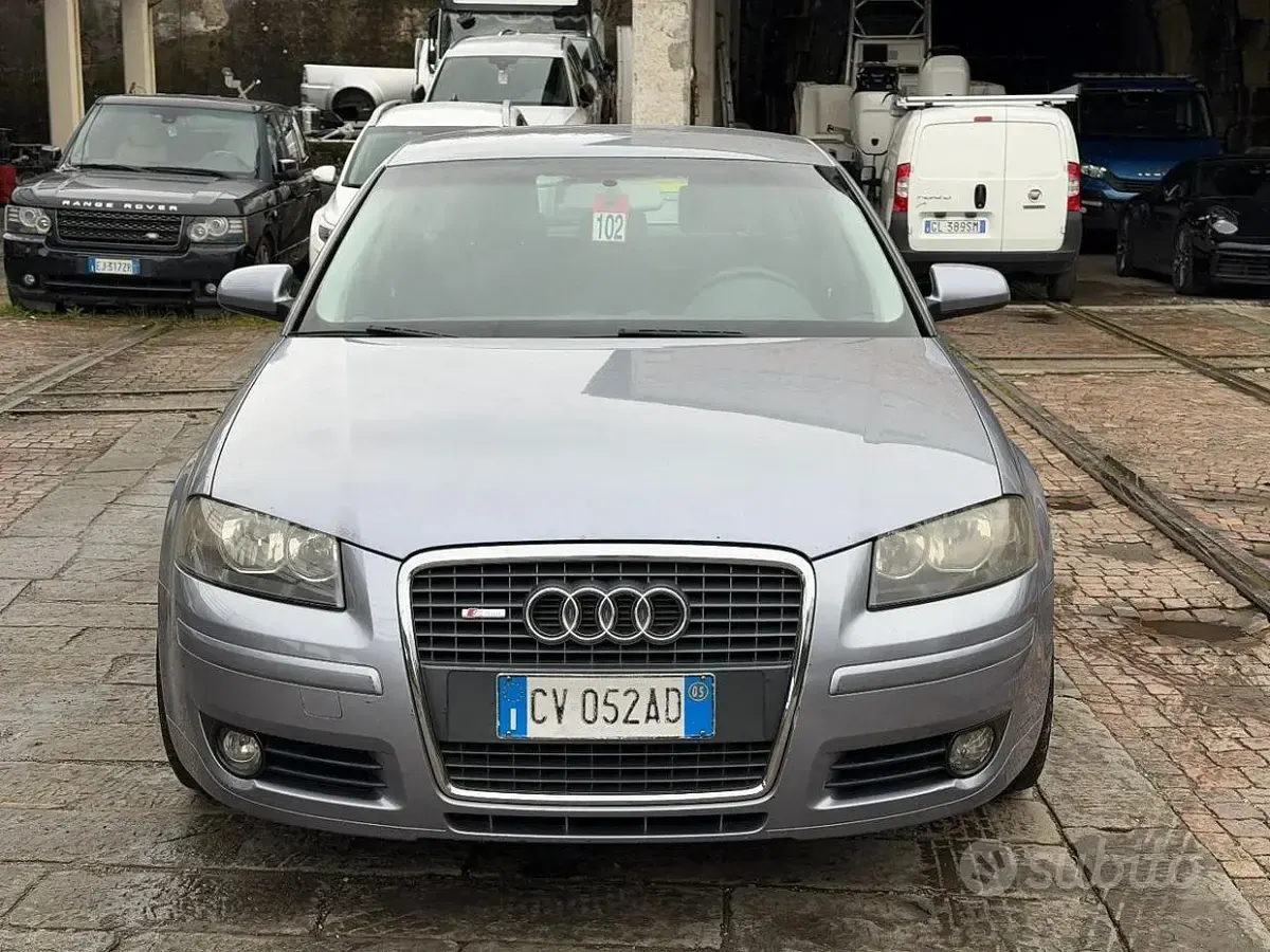 Usata Audi A3 Ambition 140 CV (102 kW) 2005 Grigio Utilitaria