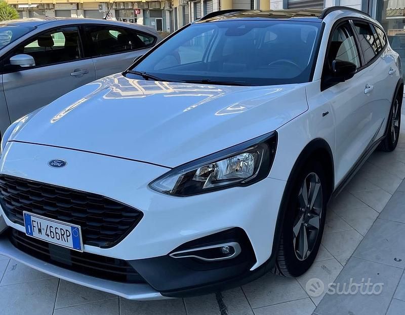Usata Ford Focus Active 120 CV (88 kW) 2019 Bianco Station wagon