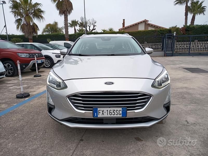 Usata Ford Focus Business Edition 120 CV (88 kW) 2019 Grigio Station wagon