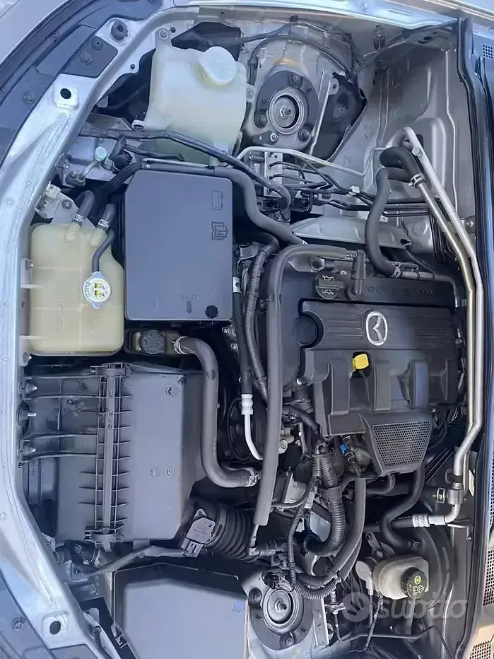 Usata Mazda MX5 126 CV (92 kW) 2009 Grigio Cabrio