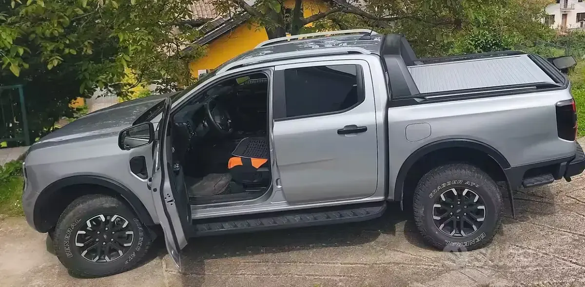 Usata Ford Ranger Wildtrack 205 CV (150 kW) 2025 Grigio Pick-up