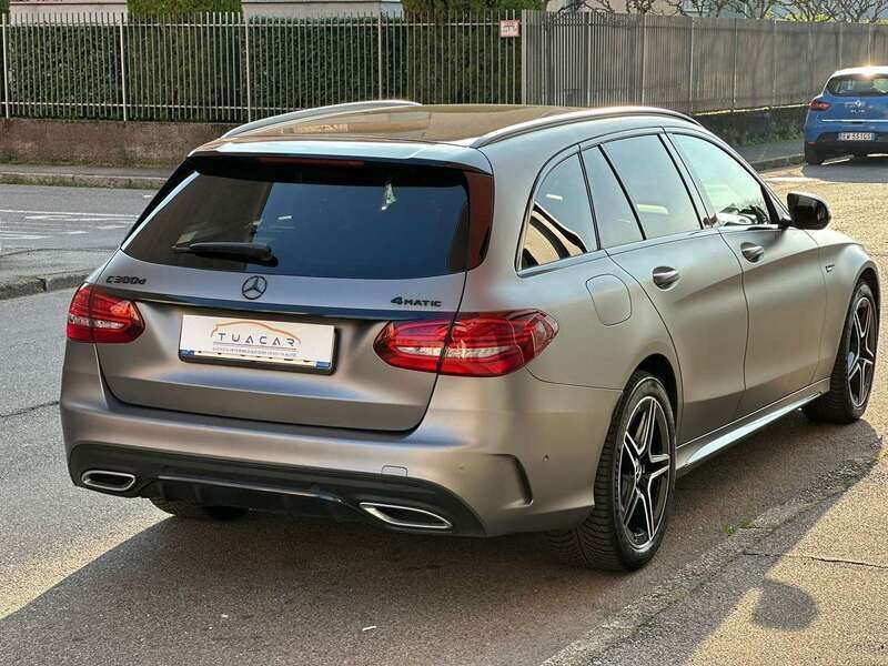 Usata Mercedes C300 Premium 245 CV (180 kW) 2019 Grigio Station wagon
