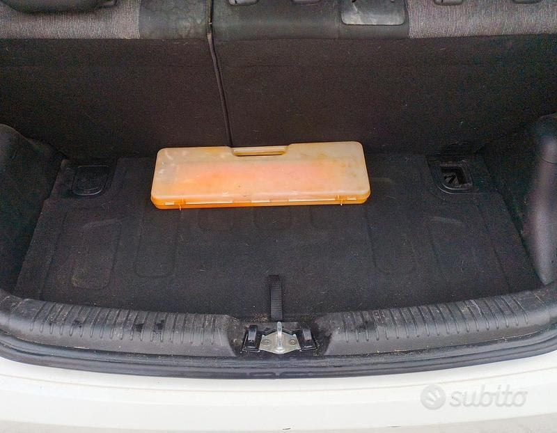 Usata Kia Picanto 2016 Bianco Utilitaria