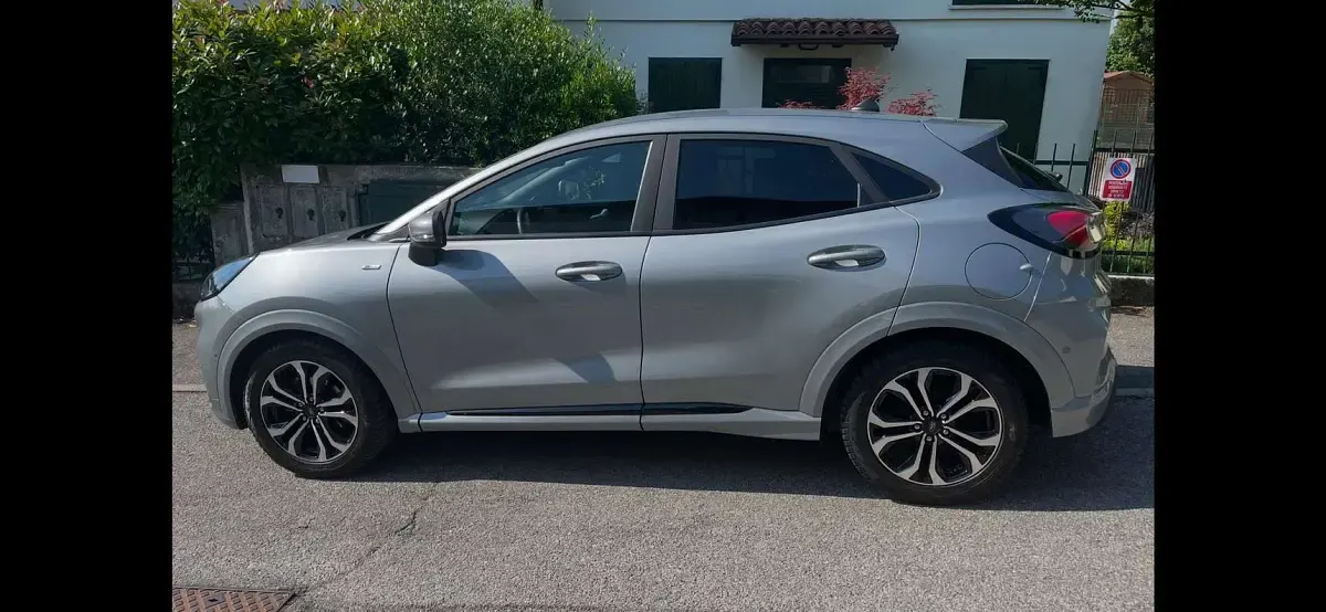 Usata Ford Puma ST-Line 125 CV (91 kW) 2021 Argento SUV