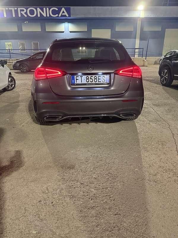 Usata Mercedes A180 Premium 116 CV (85 kW) 2018 Berlina