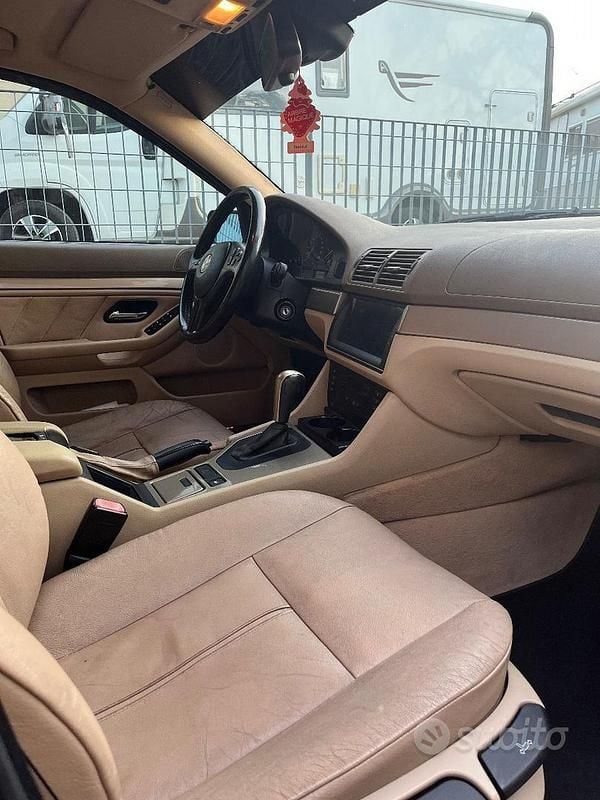 Usata BMW 530 192 CV (141 kW) 2004 Station wagon