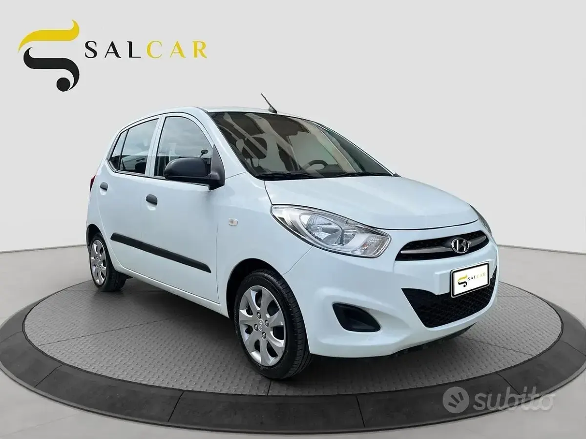 Usata Hyundai i10 Style 69 CV (50 kW) 2011 Bianco Utilitaria