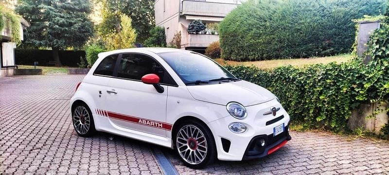 Usata 2017 Abarth 595 Due volumi | 13.900 € (Buon prezzo) - Immagine 1/4