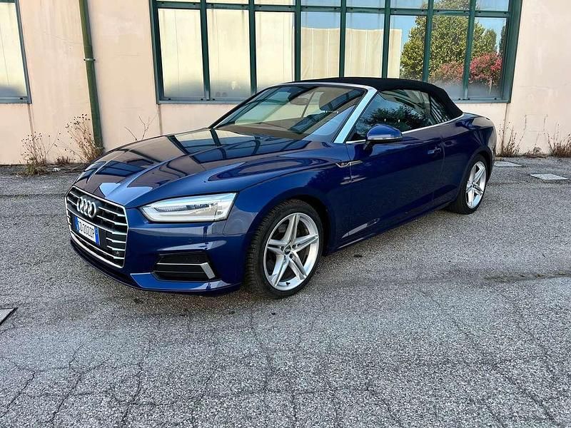 Blu/azzurro Usata 2017 Audi A5 Cabriolet Cabrio | 28.900 € (Buon prezzo) - Immagine 1/4