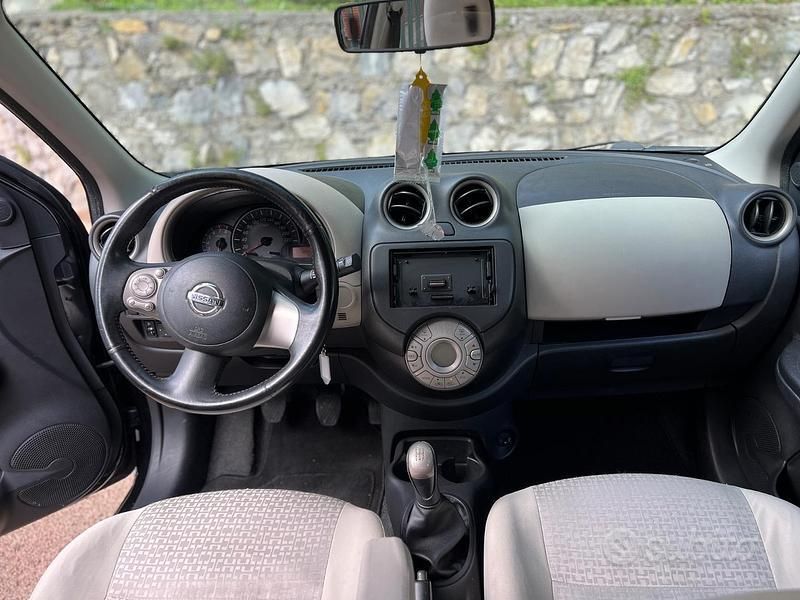 Usata Nissan Micra 80 CV (58 kW) 2012 Nero Utilitaria