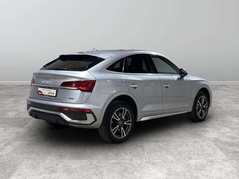 Usata Audi Q5 Sportback S-line plus 204 CV (150 kW) 2024 Argento fioretto metallizzato SUV