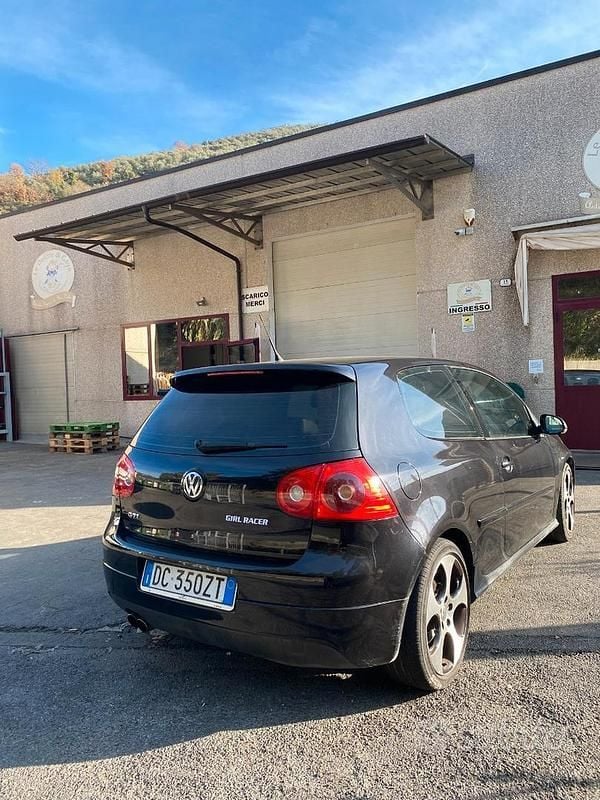 Usata VW Golf V 200 CV (147 kW) 2007 Nero Utilitaria