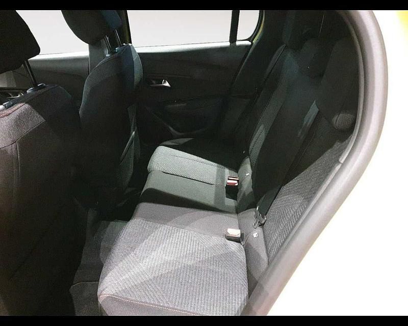 Nuova Peugeot 208 Business-Line 110 CV (80 kW) 2026 Giallo Utilitaria