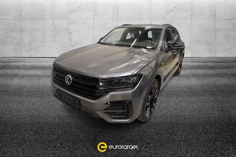 Usata VW Touareg R-line 286 CV (210 kW) 2023 Grigio metallizzato SUV