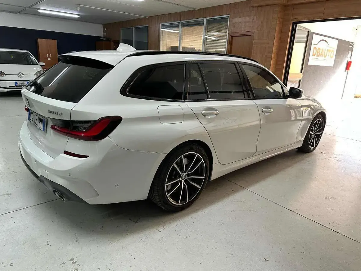 Usata BMW 320 M Sport 190 CV (139 kW) 2021 Bianco Station wagon