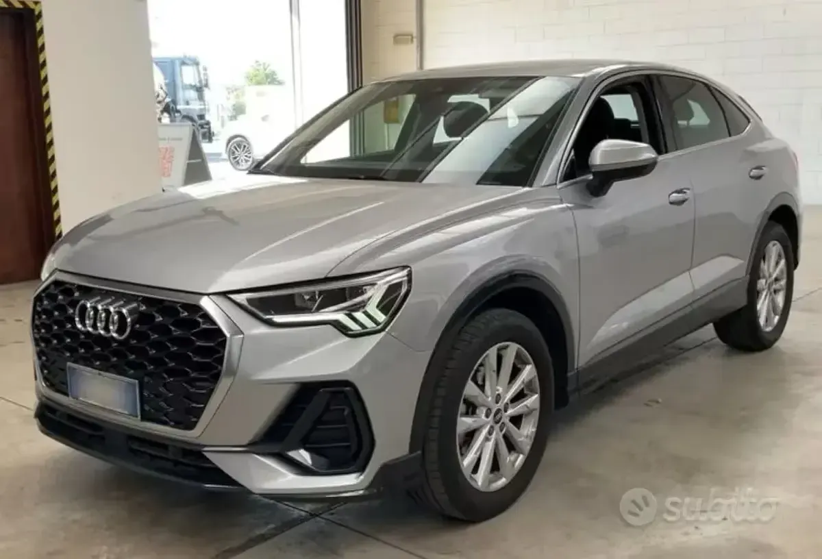 Usata Audi Q3 Sportback 150 CV (110 kW) 2021 Grigio SUV