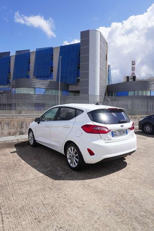 Usata Ford Fiesta Titanium S 101 CV (74 kW) 2019 Bianco Utilitaria
