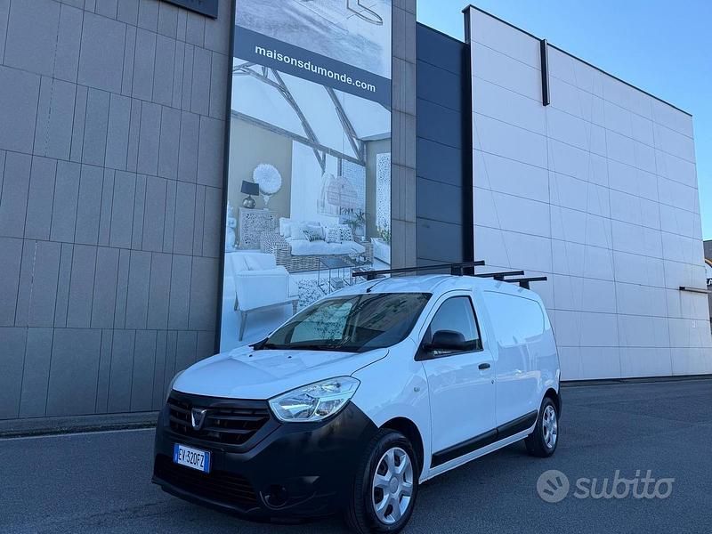 Usata Dacia Dokker 90 CV (66 kW) 2014 Bianco Monovolume