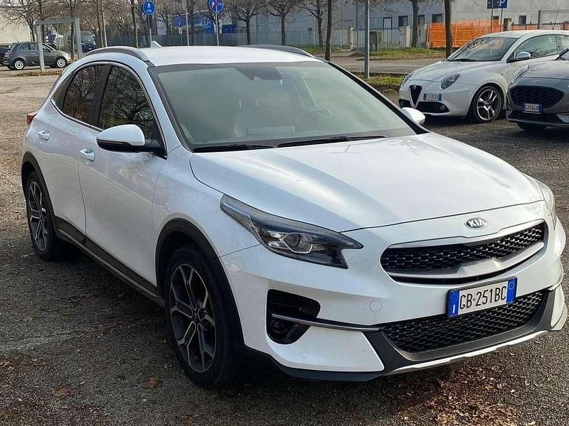 Usata Kia XCeed Style 116 CV (85 kW) 2020 Bianco SUV