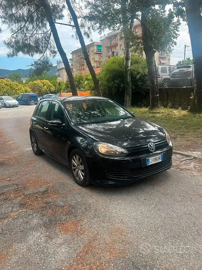 Usata VW Golf VI Highline 105 CV (77 kW) 2011 Nero Utilitaria