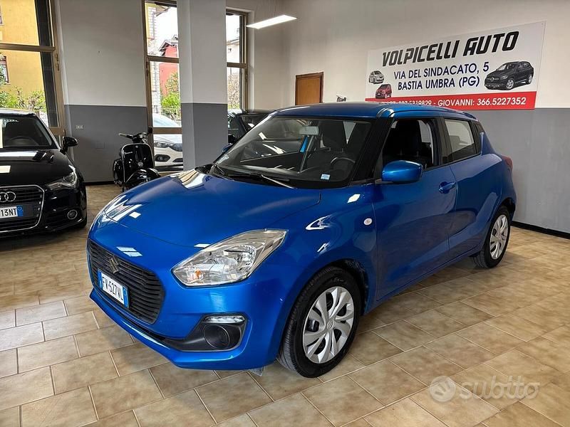 Usata Suzuki Swift 90 CV (66 kW) 2019 Blu Berlina