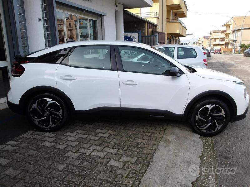 Usata Citroën C4 PureTech 131 CV (96 kW) 2024 Blu Berlina
