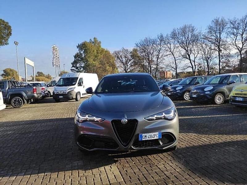 Usata Alfa Romeo Stelvio Sprint 210 CV (154 kW) 2023 Grigio SUV