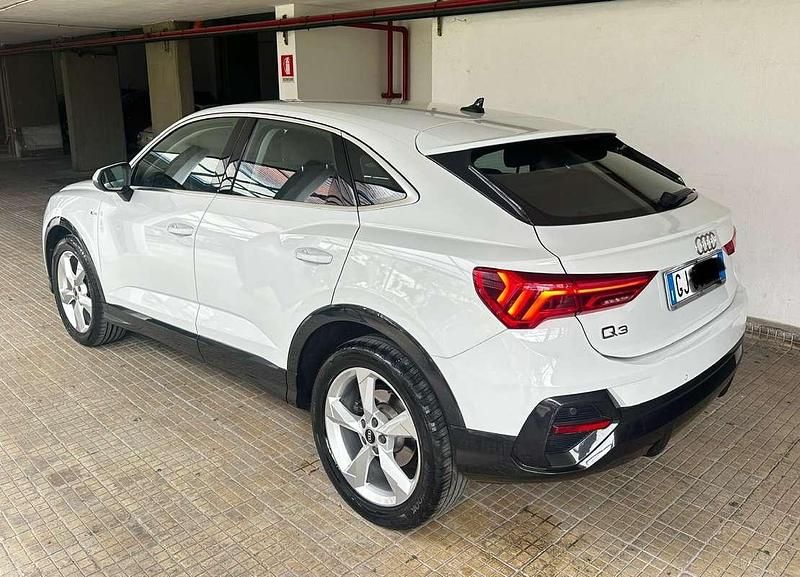 Usata Audi Q3 Sportback S-Line 150 CV (110 kW) 2022 Bianco SUV