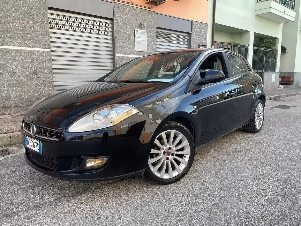 Usata Fiat Bravo Dynamic 90 CV (66 kW) 2009 Utilitaria
