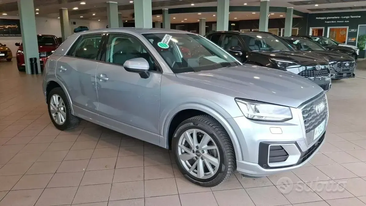 Usata Audi Q2 Design 116 CV (85 kW) 2018 Grigio SUV