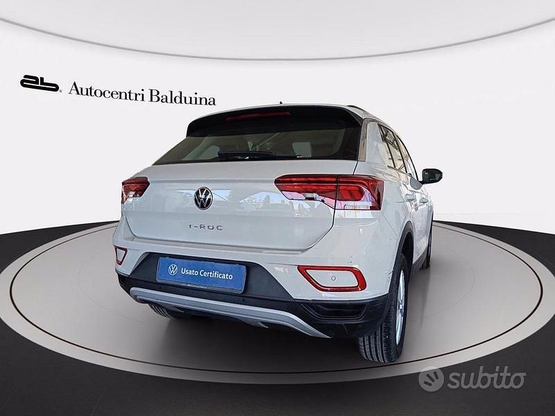Usata VW T-Roc Life 150 CV (110 kW) 2022 Ascot grey SUV
