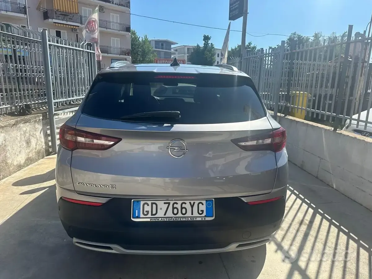 Usata Opel Grandland X Design Edition 131 CV (96 kW) 2020 Grigio SUV
