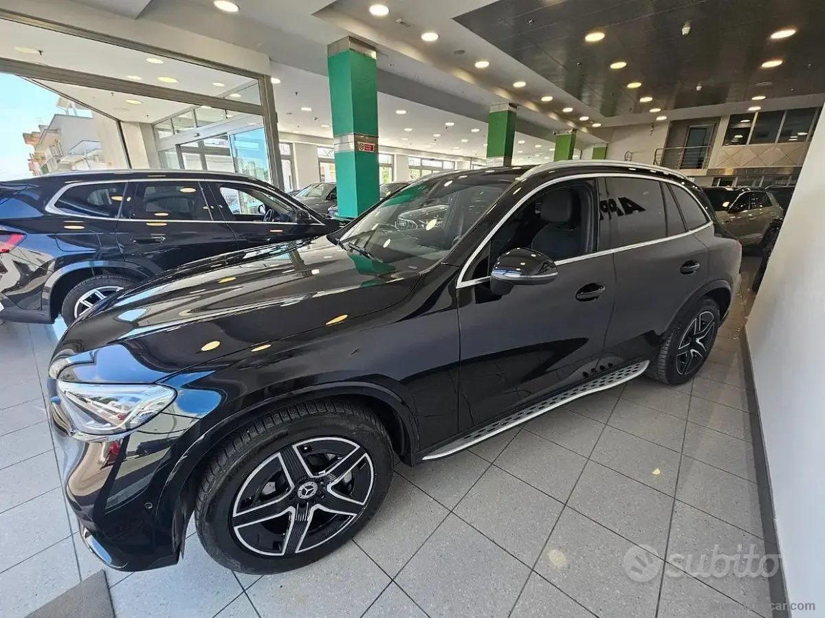 Usata Mercedes GLC220 Advanced 197 CV (144 kW) 2023 Nero SUV