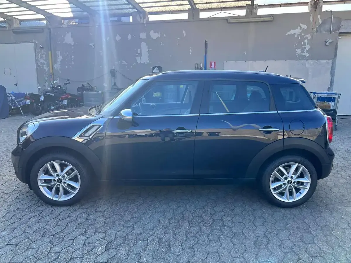 Usata Mini Cooper SD Countryman 143 CV (105 kW) 2014 Blu/azzurro SUV