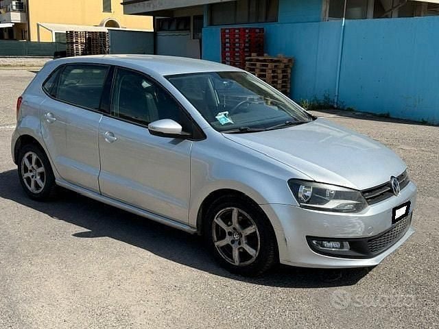 Usata VW Polo 2010 Grigio Utilitaria