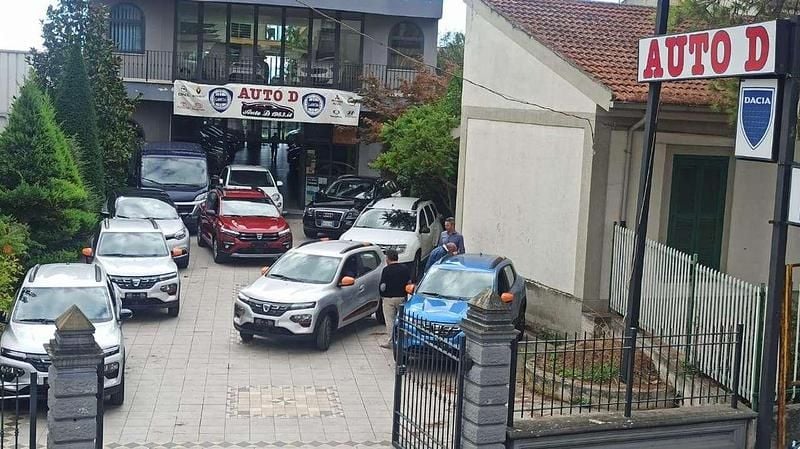 Usata Rover 25 75 CV (55 kW) 2003 Bianco Utilitaria